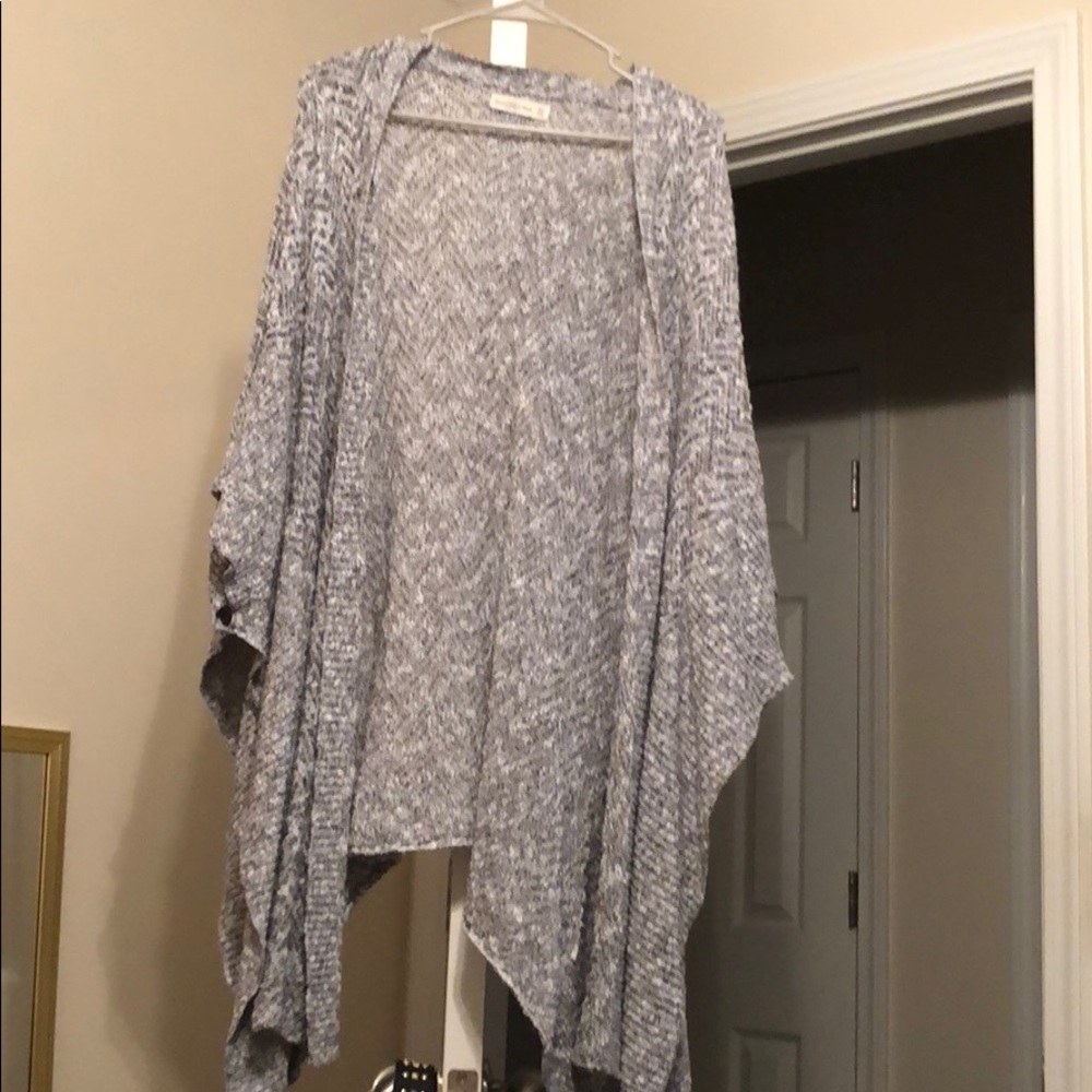 ABERCROMBIE SHAW Size medium-Large